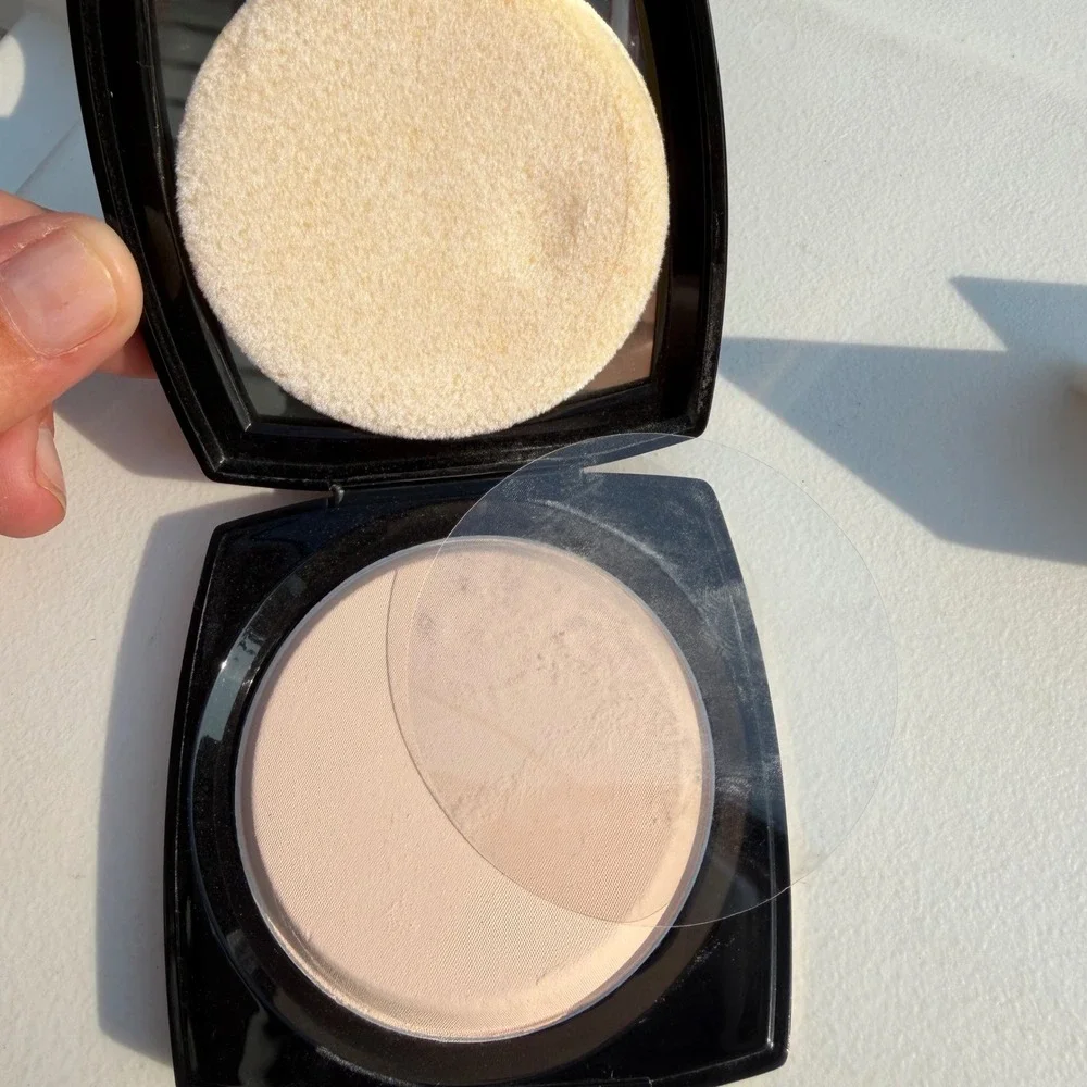 Chanel Poudre Pure Luxury Powder Compact Refillable Light 0.35oz 10g